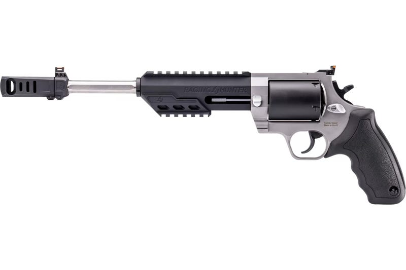 Taurus Raging Hunter Matte Black .460SW 10.5" Barrel 5-Rounds with Fixed Front and Adjustable Rear Sight