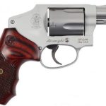 Smith & Wesson 642 Deluxe Stainless .38 SPL 1.875" Barrel 5-Rounds Walnut Grip