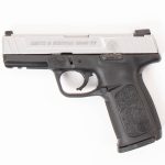 SMITH & WESSON SD40 VE .40 S&W  SEMI AUTO HANDGUNS