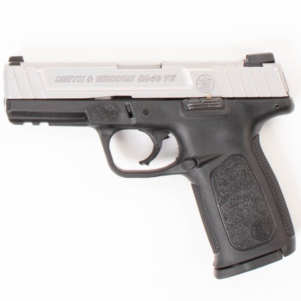 SMITH & WESSON SD40 VE SEMI AUTO