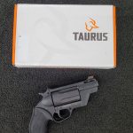 Taurus Judge Public Defender Polymer .45 Lc/.410 Ga 2.5 Barrel 5 Rounds